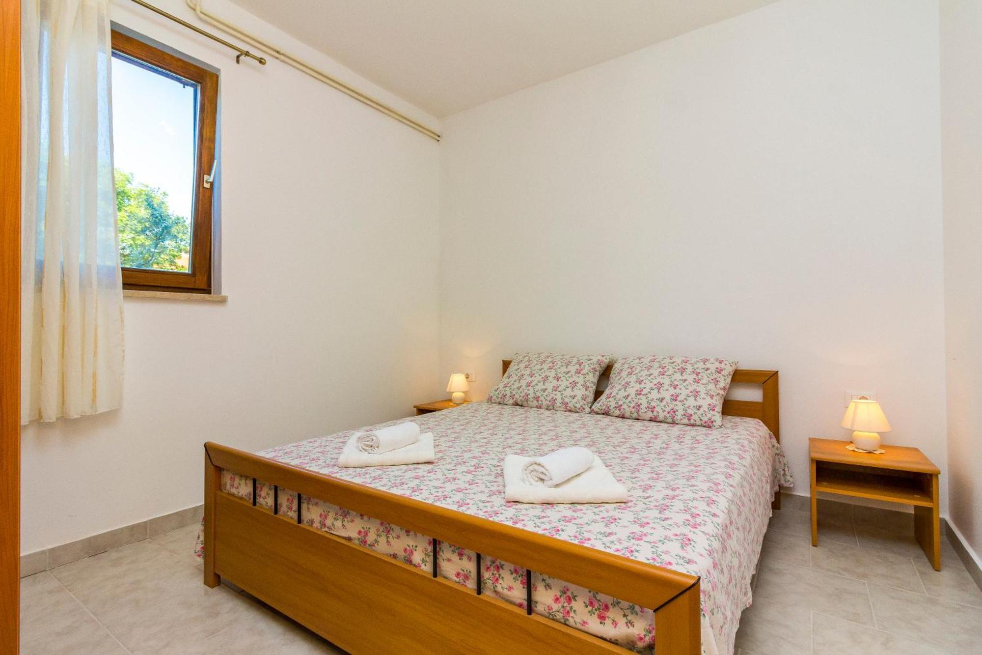 Apartment Ruby Pola Esterno foto
