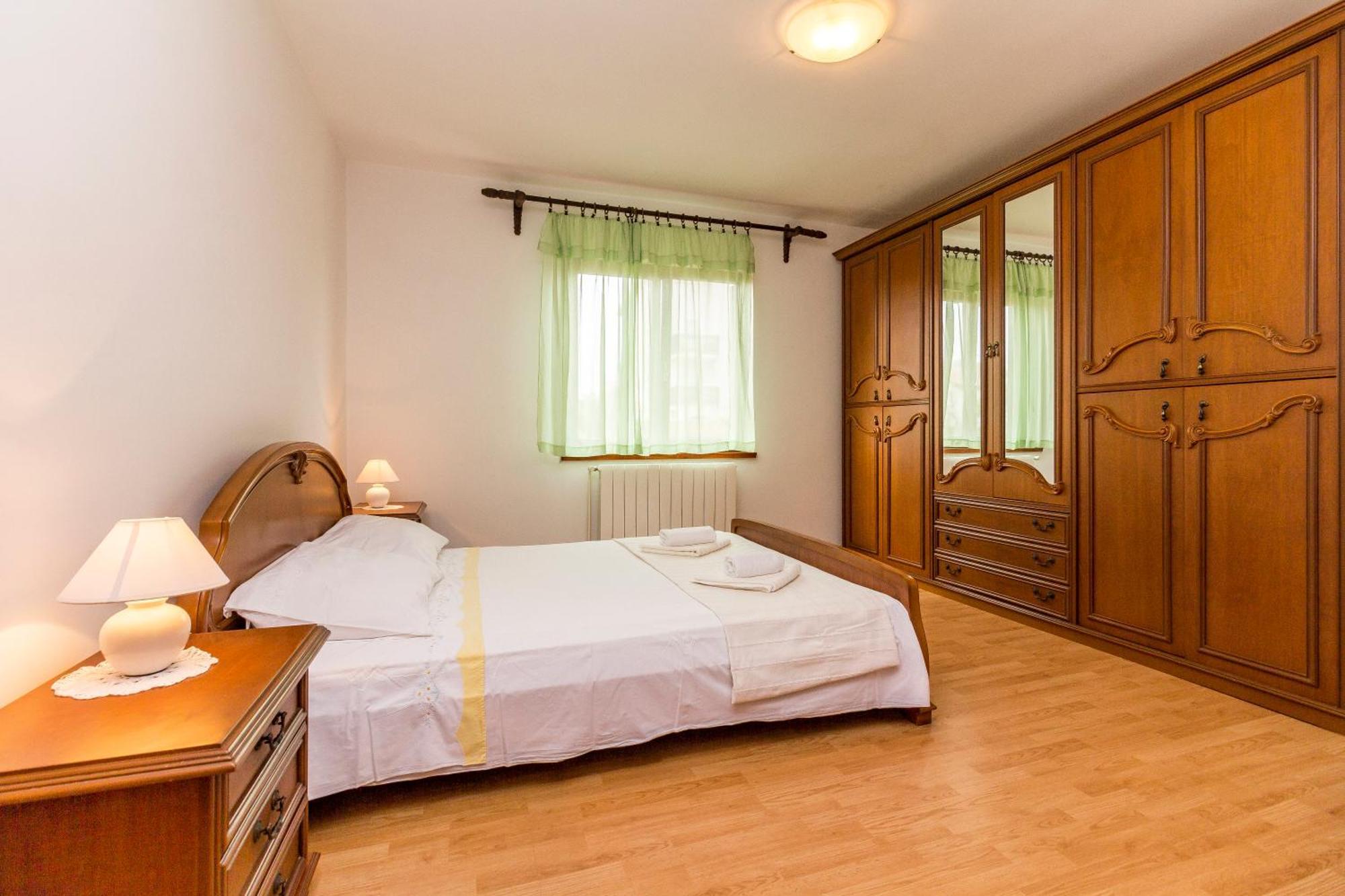 Apartment Ruby Pola Esterno foto